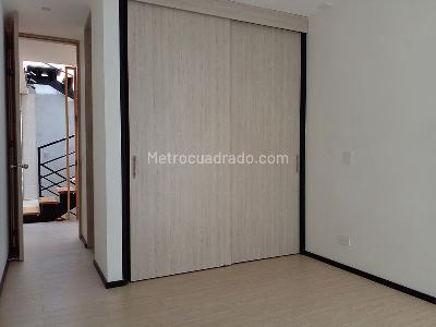 Casa de 3 alcobas en venta en Envigado, Envigado, 284 m² · foto 16 de 20