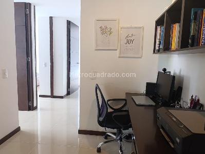Apartamento de 3 alcobas en arriendo en La Florida, Medellín, 116 m² · foto 9 de 20