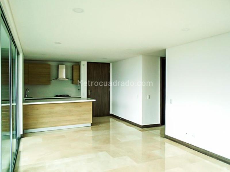 High-End 3BR Apartment in El Poblado - 3