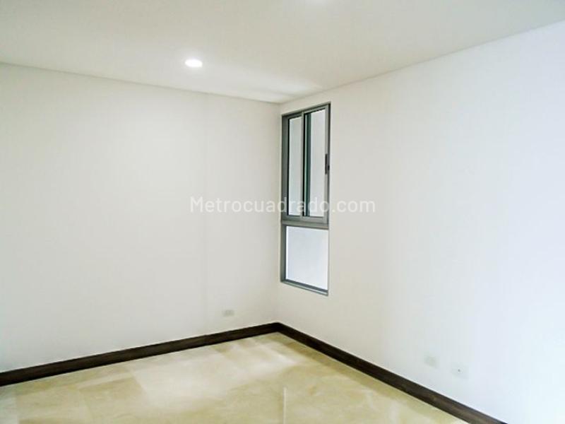 High-End 3BR Apartment in El Poblado - 7