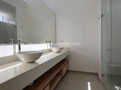 Casa de 3 alcobas en arriendo en Ronegro, Rionegro, 165 m² · foto 12 de 14