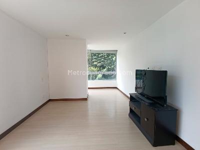 Apartamento de 2 alcobas en arriendo en Los Balsos, Medellín, 114 m² · foto 11 de 17