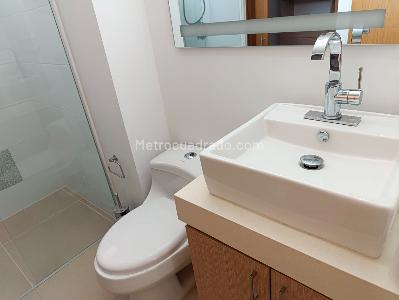 Apartamento de 2 alcobas en arriendo en Los Balsos, Medellín, 114 m² · foto 16 de 17