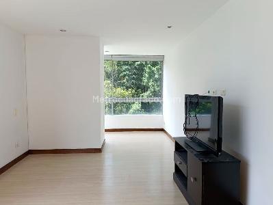 Apartamento de 2 alcobas en arriendo en Los Balsos, Medellín, 114 m² · foto 9 de 17