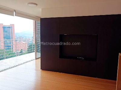 Apartamento de 1 alcoba en arriendo en El Poblado, Medellín, 55 m² · foto 10 de 14