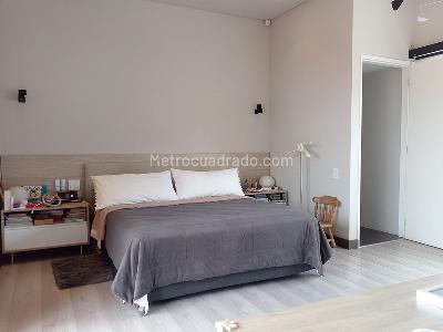 Apartamento de 3 alcobas en venta en El Poblado, Medellín, 202 m² · foto 13 de 18