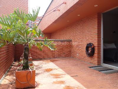 Apartamento de 3 alcobas en venta en El Poblado, Medellín, 202 m² · foto 16 de 18