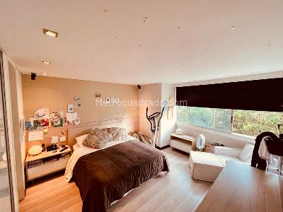 Apartamento de 3 alcobas en venta en El Poblado, Medellín, 202 m² · foto 8 de 18
