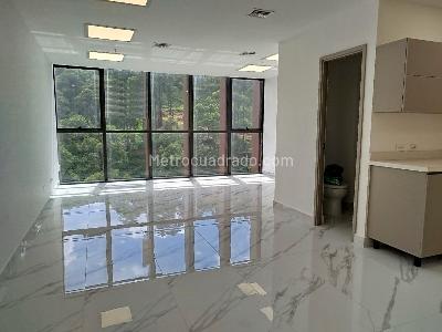 Office for rent in EL POBLADO, Medellín