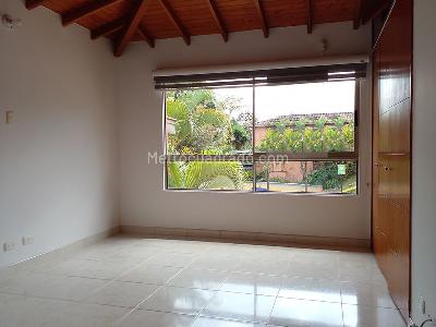 Casa de 3 alcobas en venta en Envigado, Envigado, 215 m² · foto 15 de 20