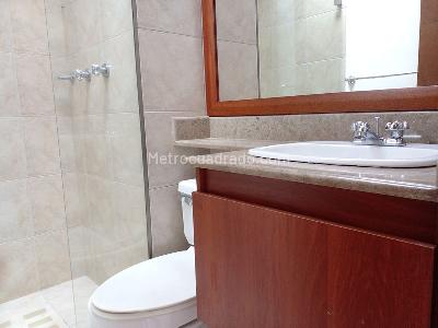 Casa de 3 alcobas en venta en Envigado, Envigado, 215 m² · foto 18 de 20