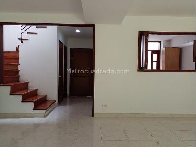 Casa de 3 alcobas en venta en Envigado, Envigado, 215 m² · foto 3 de 20