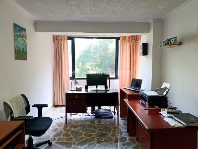 Apartamento de 3 alcobas en arriendo en El Poblado, Medellín, 156 m² · foto 12 de 17