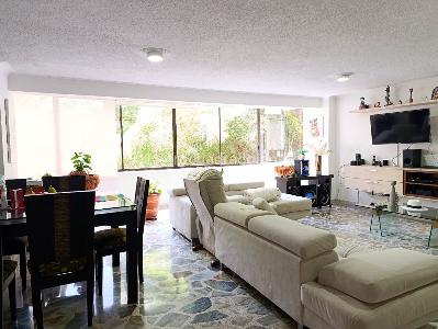 Apartamento de 3 alcobas en arriendo en El Poblado, Medellín, 156 m² · foto 4 de 17