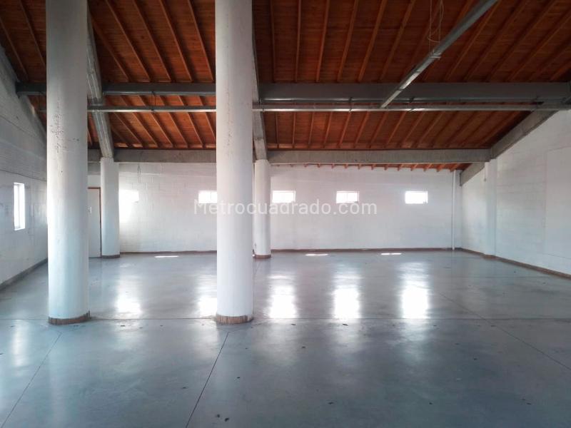 Bodega en Arriendo, GUAYABAL, Medellín - Vista 2