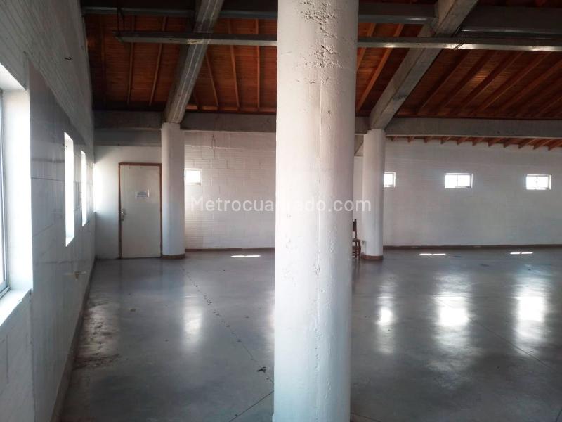 Bodega en Arriendo, GUAYABAL, Medellín - Más