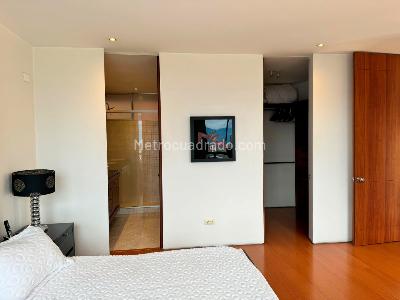 Apartamento de 2 alcobas en arriendo en El Poblado, Medellín, 120 m² · foto 14 de 17