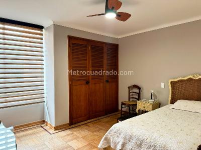 Apartamento de 3 alcobas en arriendo en El Poblado, Medellín, 180 m² · foto 12 de 19
