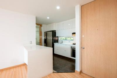 Apartamento de 3 alcobas en arriendo en El Poblado, Medellín, 95 m² · foto 11 de 19