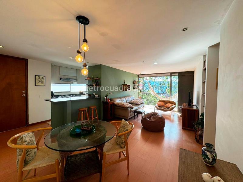 Apartamento de 2 Alcobas con Balcón en El Poblado - 3