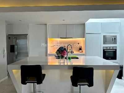 Apartamento de 3 alcobas en venta en El Poblado, Medellín, 190 m² · foto 8 de 19