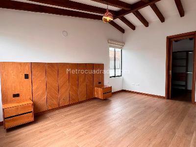 Casa de 3 alcobas en venta en Rionegro, Rionegro, 210 m² · foto 12 de 16