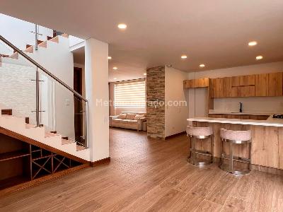 Casa de 3 alcobas en venta en Rionegro, Rionegro, 210 m² · foto 3 de 16