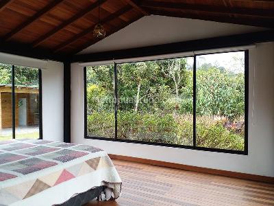 Casa de 3 alcobas en venta en Envigado, Envigado, 200 m² · foto 16 de 20