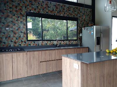 Casa de 3 alcobas en venta en Envigado, Envigado, 200 m² · foto 9 de 20