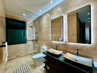 Apartamento en venta en El Poblado, Medellín · foto 18 de 19