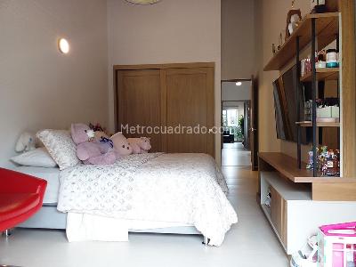 Casa de 3 alcobas en venta en Envigado, Envigado, 240 m² · foto 14 de 19