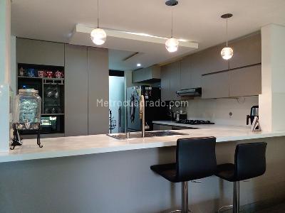 Casa de 3 alcobas en venta en Envigado, Envigado, 240 m² · foto 6 de 19
