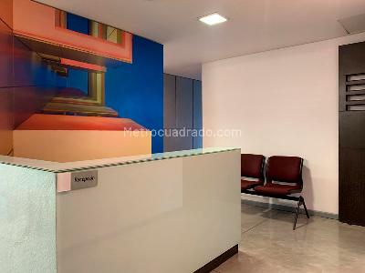 Office for rent in EL POBLADO, Medellín