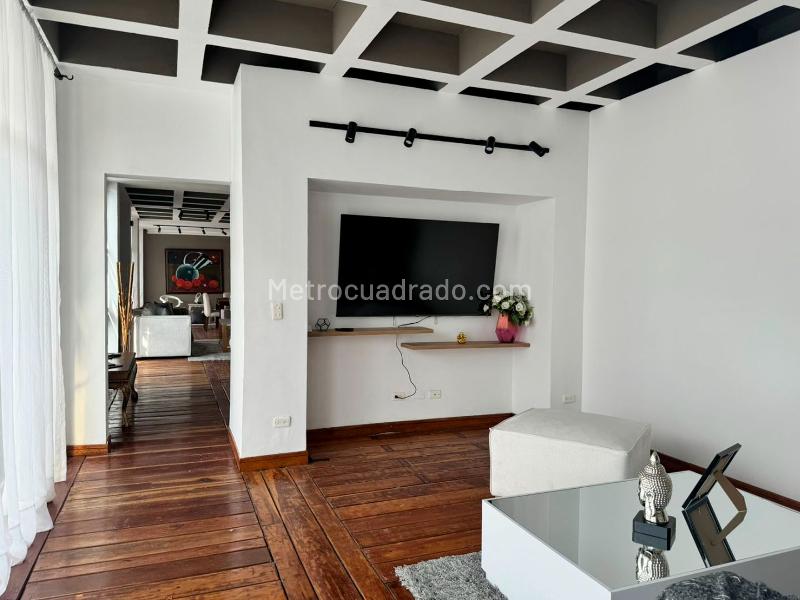 Furnished 3BR Apartment in El Poblado - 6