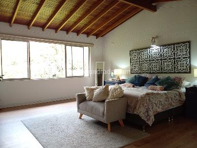 Casa de 3 alcobas en venta en Envigado, Envigado, 320 m² · foto 13 de 20