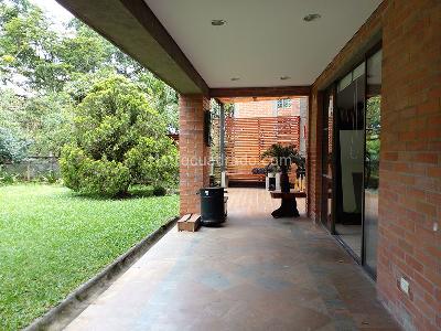 Casa de 3 alcobas en venta en Envigado, Envigado, 320 m² · foto 18 de 20