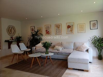 Casa de 3 alcobas en venta en Envigado, Envigado, 320 m² · foto 3 de 20