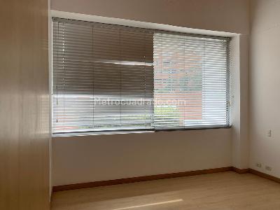 Casa en arriendo en El Poblado, Medellín · foto 12 de 19