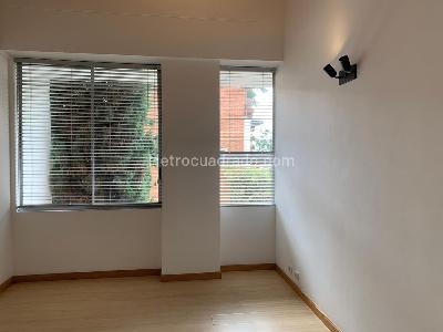 Casa en arriendo en El Poblado, Medellín · foto 14 de 19