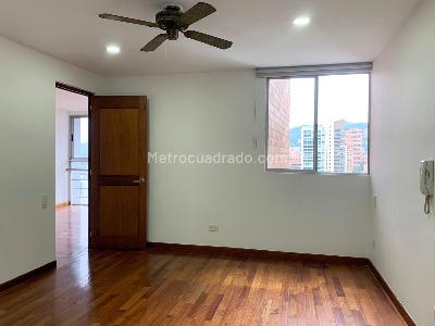 Apartamento de 3 alcobas en venta en El Poblado, Medellín, 124 m² · foto 12 de 16