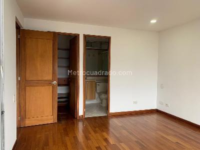 Apartamento de 3 alcobas en venta en El Poblado, Medellín, 124 m² · foto 9 de 16