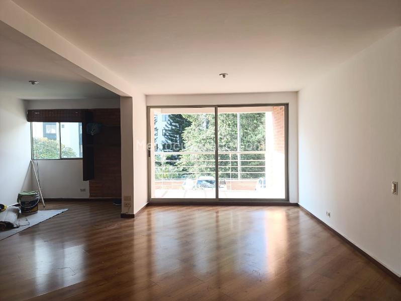 2BR Apartment for Rent in El Poblado with Balcony & Covered Parking - 5