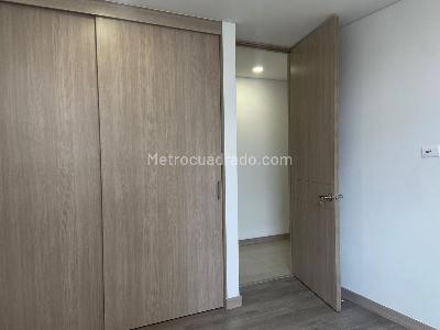 Apartamento de 3 alcobas en arriendo en Sabaneta, Sabaneta, 105 m² · foto 16 de 20