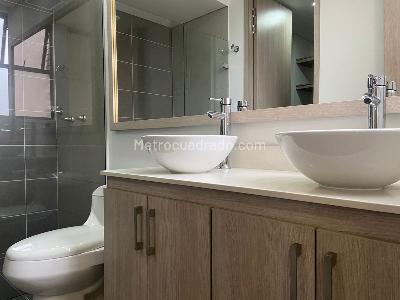 Apartamento de 3 alcobas en arriendo en Sabaneta, Sabaneta, 105 m² · foto 17 de 20