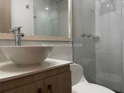 Apartamento de 3 alcobas en arriendo en Sabaneta, Sabaneta, 105 m² · foto 18 de 20