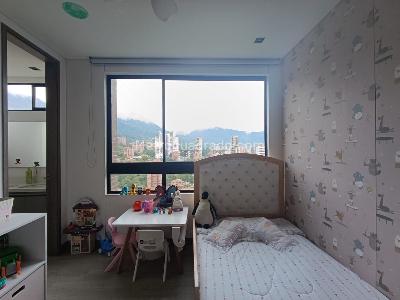 Apartamento de 3 alcobas en venta en Los Balsos, Medellín, 142 m² · foto 15 de 19