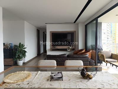 Apartamento de 3 alcobas en venta en Los Balsos, Medellín, 142 m² · foto 3 de 19