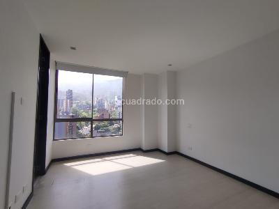 Apartamento de 3 alcobas en venta en Lalinde, Medellín, 123 m² · foto 10 de 13