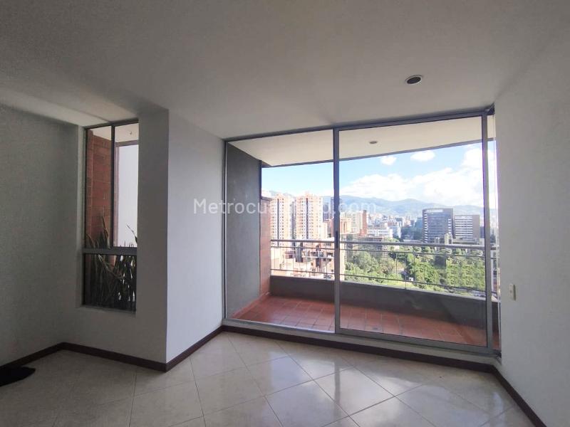 3BR Apartment in EL POBLADO (82 m²) - 2