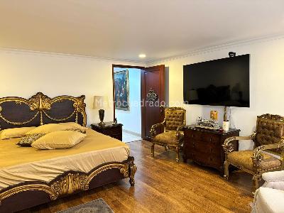 Apartamento de 4 alcobas en venta en El Poblado, Medellín, 380 m² · foto 10 de 16